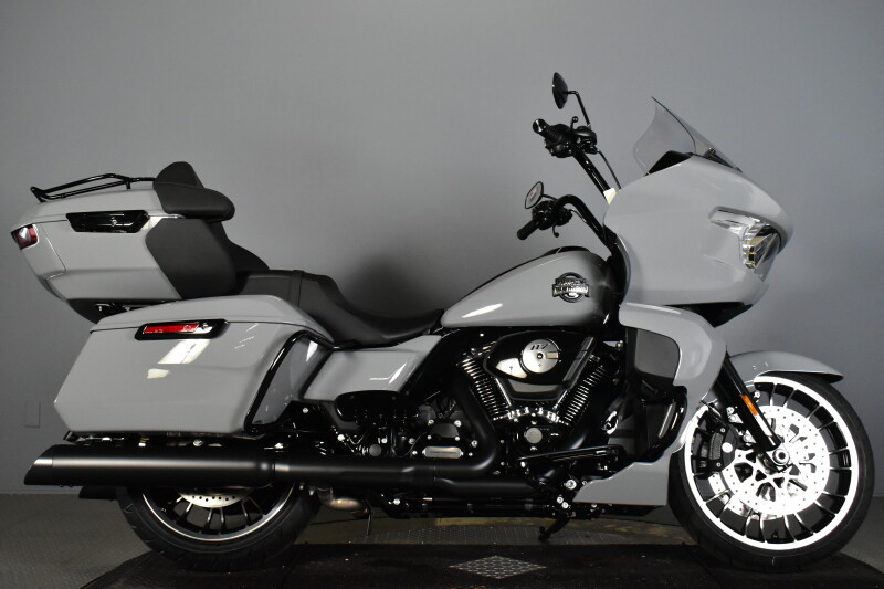 2026 Harley-Davidson® Road Glide Limited FLTRXL