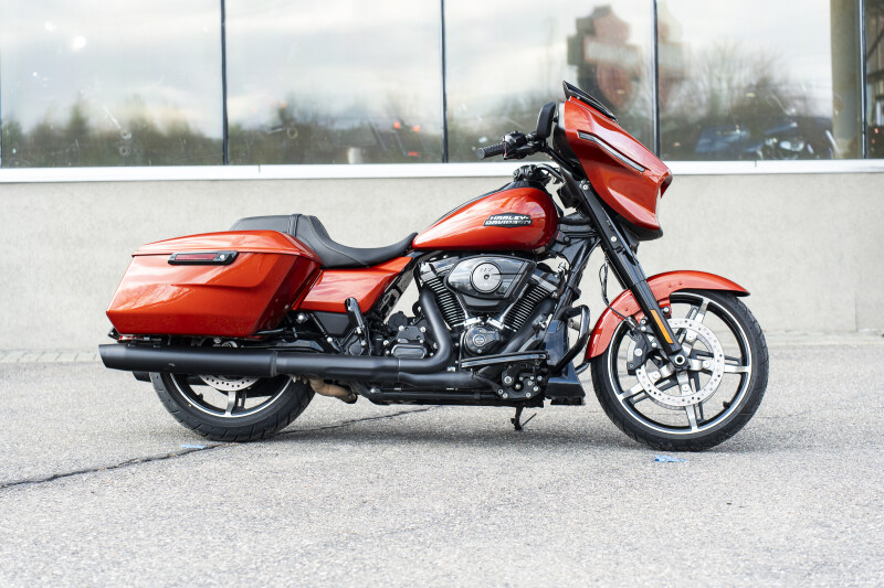 FLHX 2024 Street Glide®