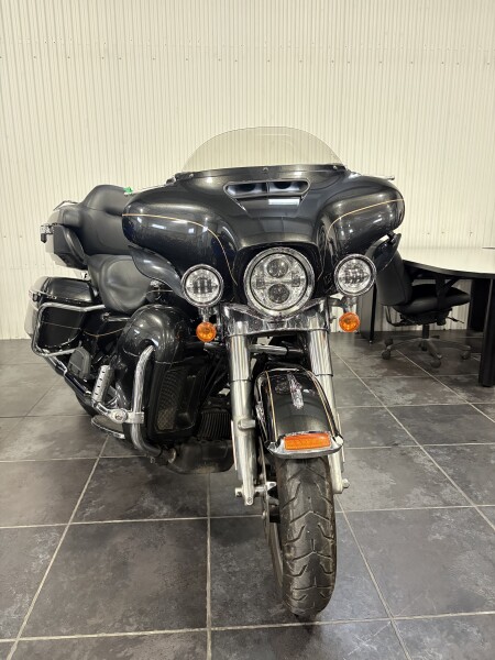 2017 Ultra Limited 107CI