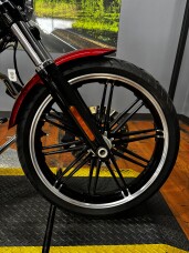 2019 Harley-Davidson® Breakout® 114 WICKED RED W/PINSTRIPE thumb 1