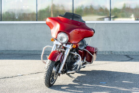 FLHX 2013 Street Glide<sup>®</sup> thumb 3
