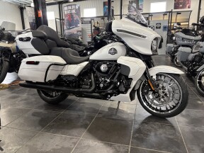 2026 Street Glide Limited 117CI VVT thumb 2