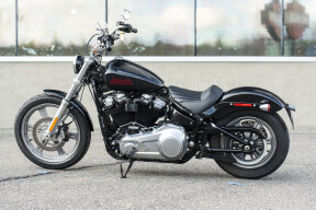 FXST 2023 Softail® Standard thumb 1