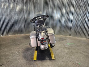 2018 Harley-Davidson® Street Glide® Silver Fortune thumb 1