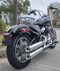FXST 2023 Softail® Standard thumb 1