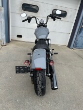 2026 Harley-Davidson® Street Bob® Dark Billiard Gray Chrome Cast Wheels thumb 1