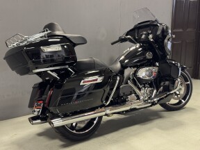 FLHXU 2025 Street Glide® Ultra thumb 2