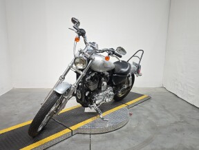 XL1200C 2006 1200 Custom thumb 2