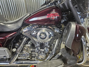 2007 Harley-Davidson® Electra Glide® Ultra Classic® BLACK CHERRY W/PINSTRIPE thumb 3