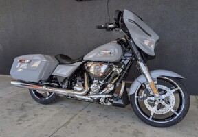 FLHX 2026 Street Glide® thumb 3