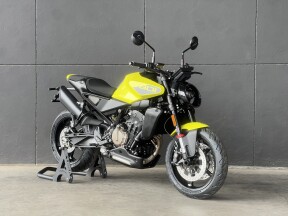 2026 HUSQVARNA VITPILEN 801 YELLOW thumb 3