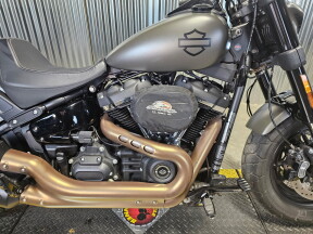2018 Harley-Davidson® Fat Bob® 114 INDSTRL GRY DNM thumb 3