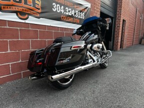 2026 Harley-Davidson® Street Glide® FLHX thumb 2