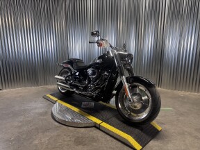 2024 Harley-Davidson® Fat Boy® 114 Vivid Black thumb 3