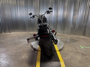 2024 Harley-Davidson® Fat Boy® 114 Vivid Black thumb 2