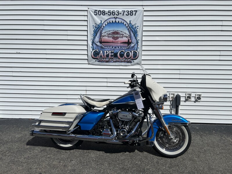 2021 Harley-Davidson® Electra Glide® Revival™ Hi-Fi Blue/Birch White