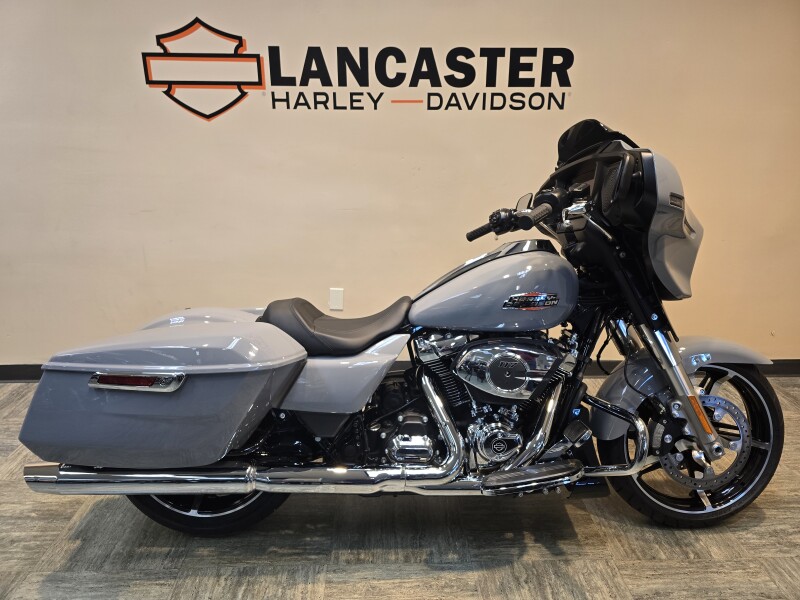 2026 Harley-Davidson® Street Glide® Dark Billiard Gray Chrome Trim  FLHX