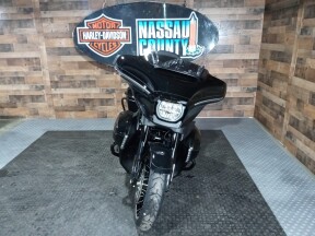 2026 Harley-Davidson® Street Glide Limited Vivid Black Black Trim thumb 3