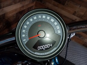 2026 Harley-Davidson® Breakout® Teal Thunder Chrome Trim thumb 0