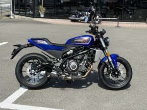 試乗車／認定中古車　2025 Harley-Davidson® Harley-Davidson X™ 350 Cosmic Blue thumb 3