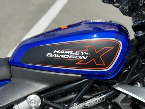試乗車／認定中古車　2025 Harley-Davidson® Harley-Davidson X™ 350 Cosmic Blue thumb 0