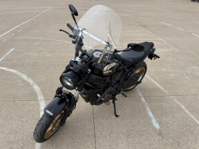 2023 Yamaha XSR700 Raven thumb 1