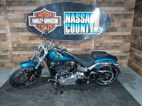 2026 Harley-Davidson® Breakout® Teal Thunder Chrome Trim thumb 2