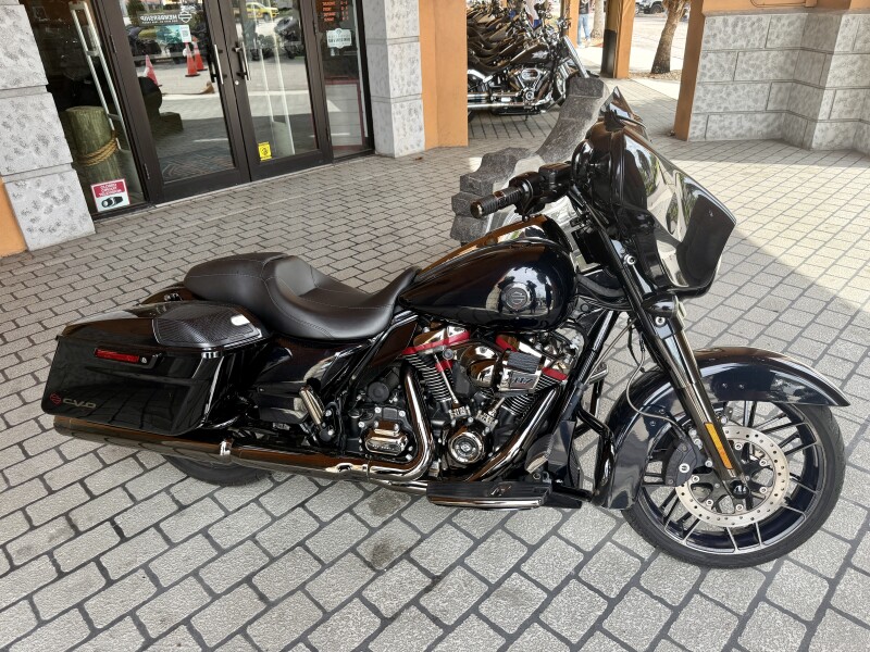 CVO™ Street Glide®