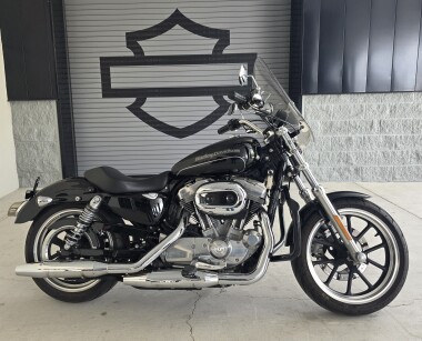 2017 Harley-Davidson® XL883L