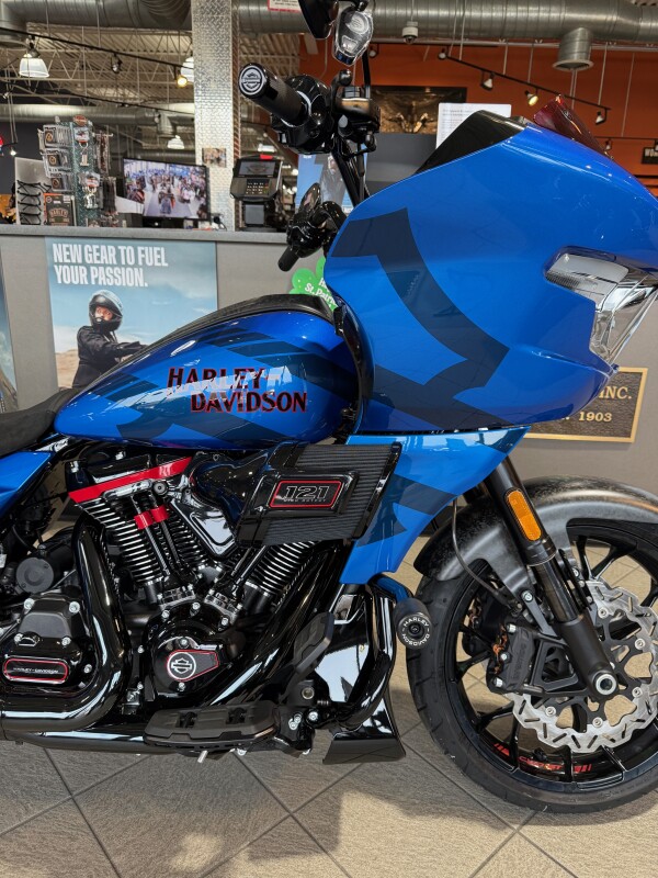 FLTRXSTSE 2026 CVO Road Glide ST