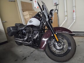 2021 Harley-Davidson® Heritage Classic 114 Vivid Black thumb 3
