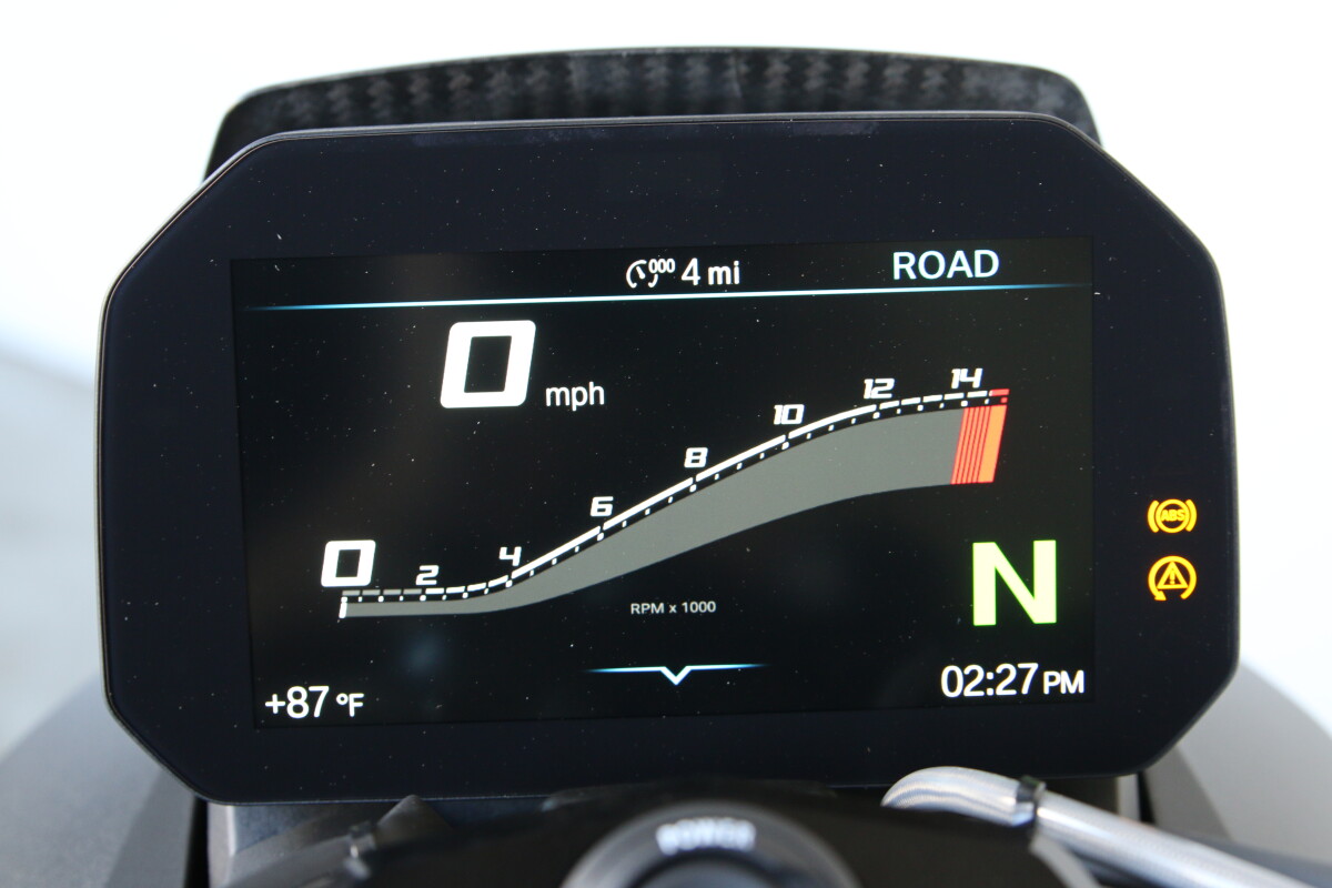 On Sale 2026 BMW M 1000 R, photo 38
