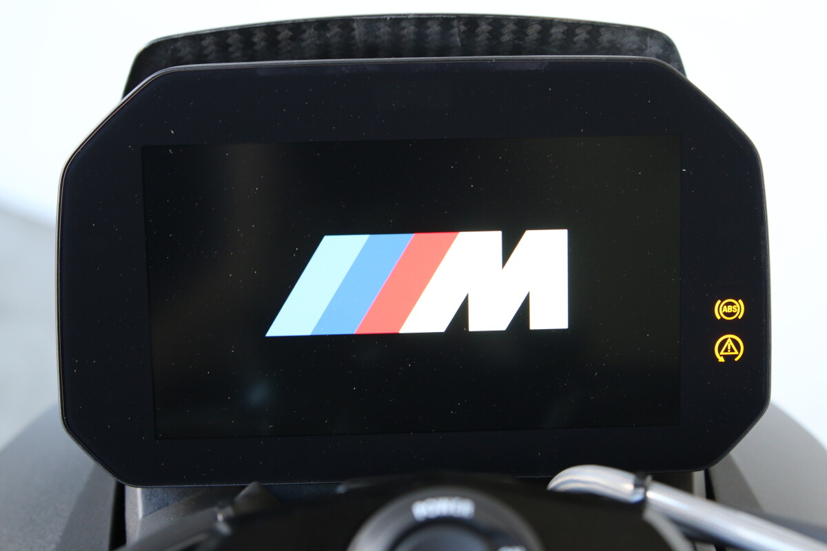 On Sale 2026 BMW M 1000 R, photo 37