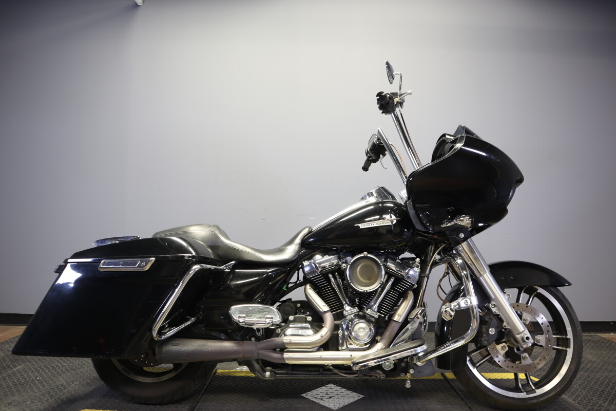 SALE FLIDAY BLACK GODJ Harley-Davidson Classic | Limited Glide Road シルバー Plus DJ機材