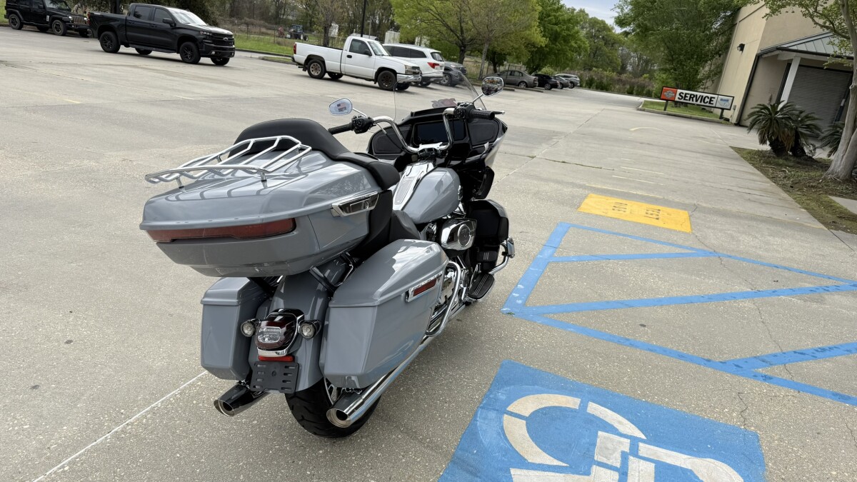2026 Harley-Davidson® Road Glide Limited, photo 6