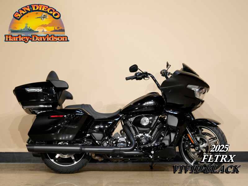 FLTRX 2025 Road Glide™