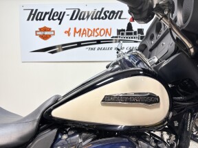 2017 Harley-Davidson FLHTP Police BLK/WHT SLV W/ PINSTRIPE thumb 2