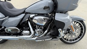 2026 Harley-Davidson® Road Glide Limited thumb 1