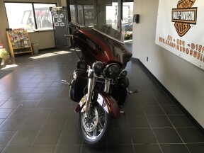 CVO™ Ultra Classic® Electra Glide® thumb 2
