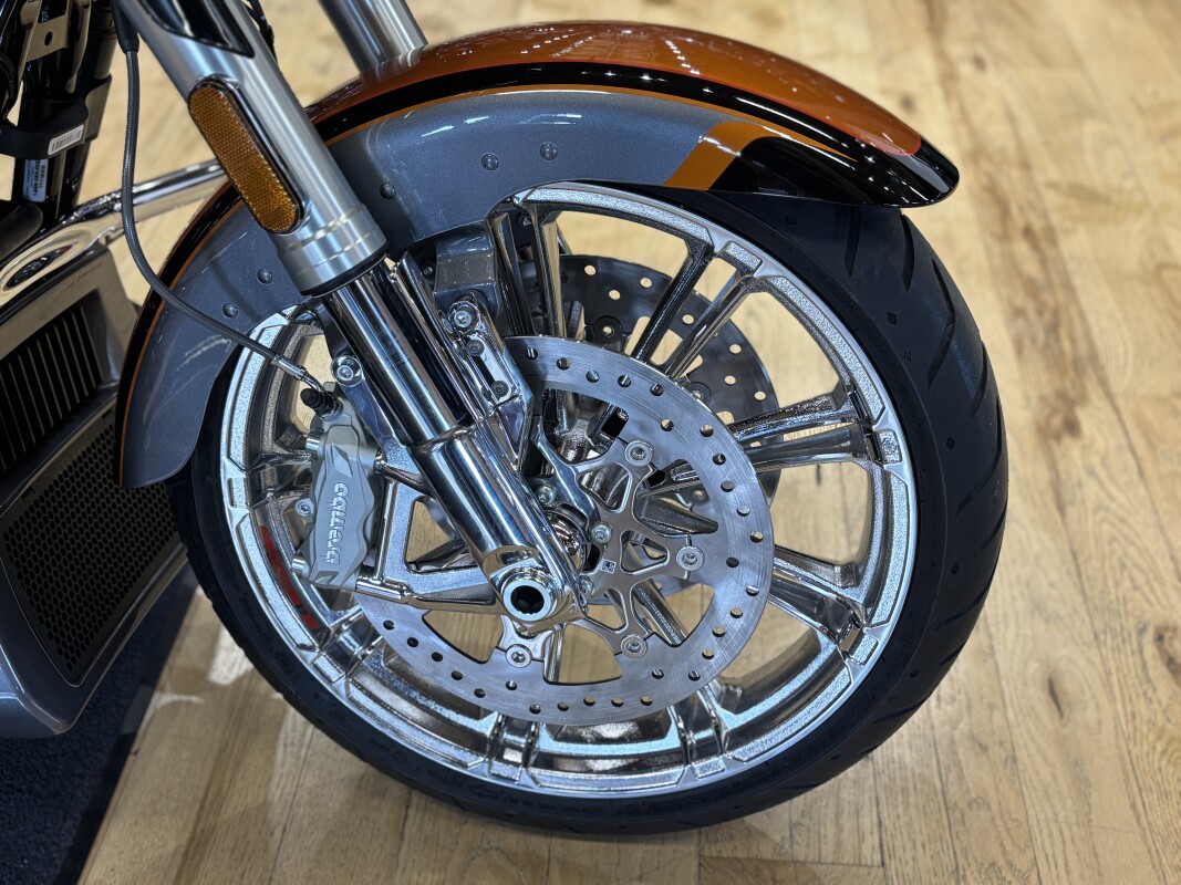 FLHXSE 2026 CVO Street Glide, photo 8