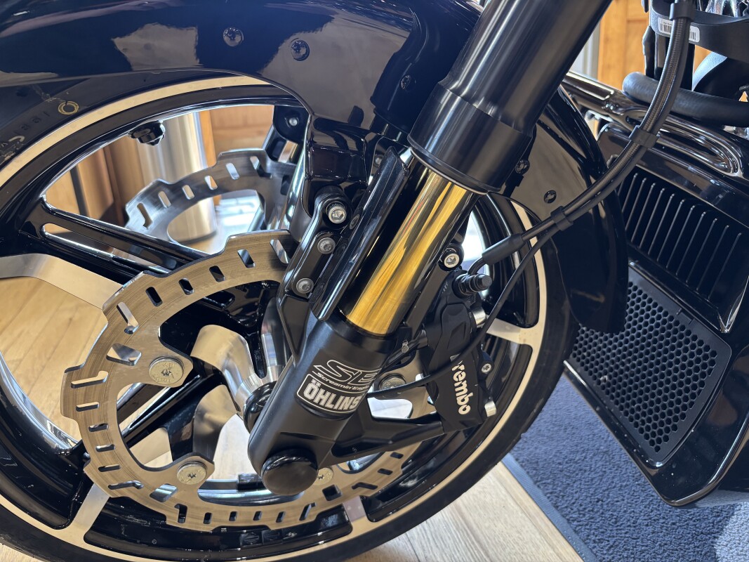 FLTRX 2026 Road Glide®, photo 12