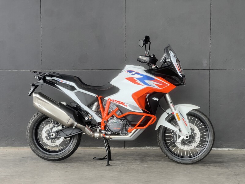 2024 KTM 1290 SUPER ADVENTURE R WHITE
