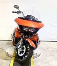2022 CVO™ Road Glide™ Limited FLTRKSE thumb 1