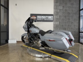 2026 Harley-Davidson® Street Glide® FLHX - Solo Trim thumb 0
