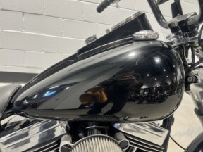 2006 Harley-Davidson® Night Train® Vivid Black FXSTBI thumb 3