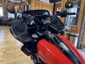 FLTRX 2026 Road Glide® thumb 1