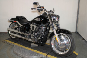 2025 Harley-Davidson Fat Boy thumb 2