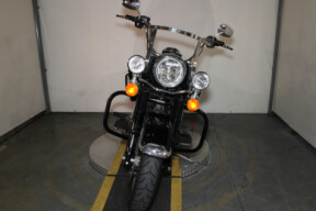 2022 Harley-Davidson Police Road King Grand American Touring FLHP thumb 0