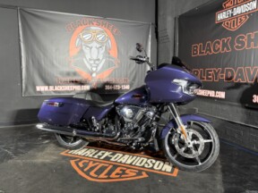 2026 Harley-Davidson® Road Glide™ FLTRX thumb 2