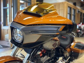 FLHXSE 2026 CVO Street Glide thumb 1